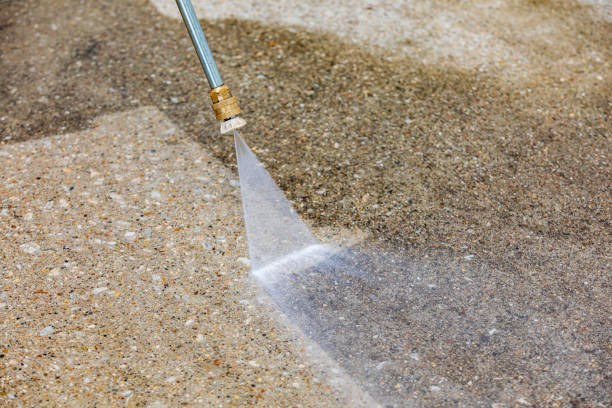Best Pool Deck Cleaning  in Oakland, NE